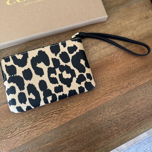 Coach Black and Tan Leopard Print Wristlet - Picture 4 of 7